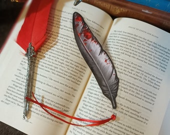 Feather bookmark inspired from the Crescent City series by Sara J Maas