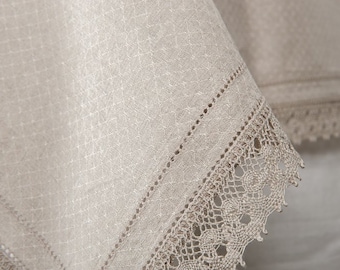 Natural Linen Table Cloth with Lace.