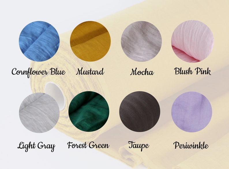 Peut inclure: Un rouleau de tissu avec des &eacute;chantillons de couleurs vari&eacute;es, dont Bleu Bleuet, Moutarde, Moka, Rose P&acirc;le, Gris Clair, Vert For&ecirc;t, Taupe et Pervenche. Les &eacute;chantillons sont pr&eacute;sent&eacute;s dans des cercles, avec les noms de couleurs.