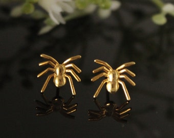 Pendientes de araña dorados - Pendientes minimalistas pequeños - Pendientes de animales - Joyería de araña e insecto - Joyería gótica - Joyería navideña para ella