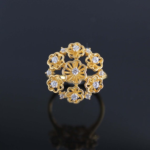 Sterling Silver Flower diamond ring, large flower gold ring, delicate  diamond flower ring, big ring, gold ring, dainty ring – Thesellerworld