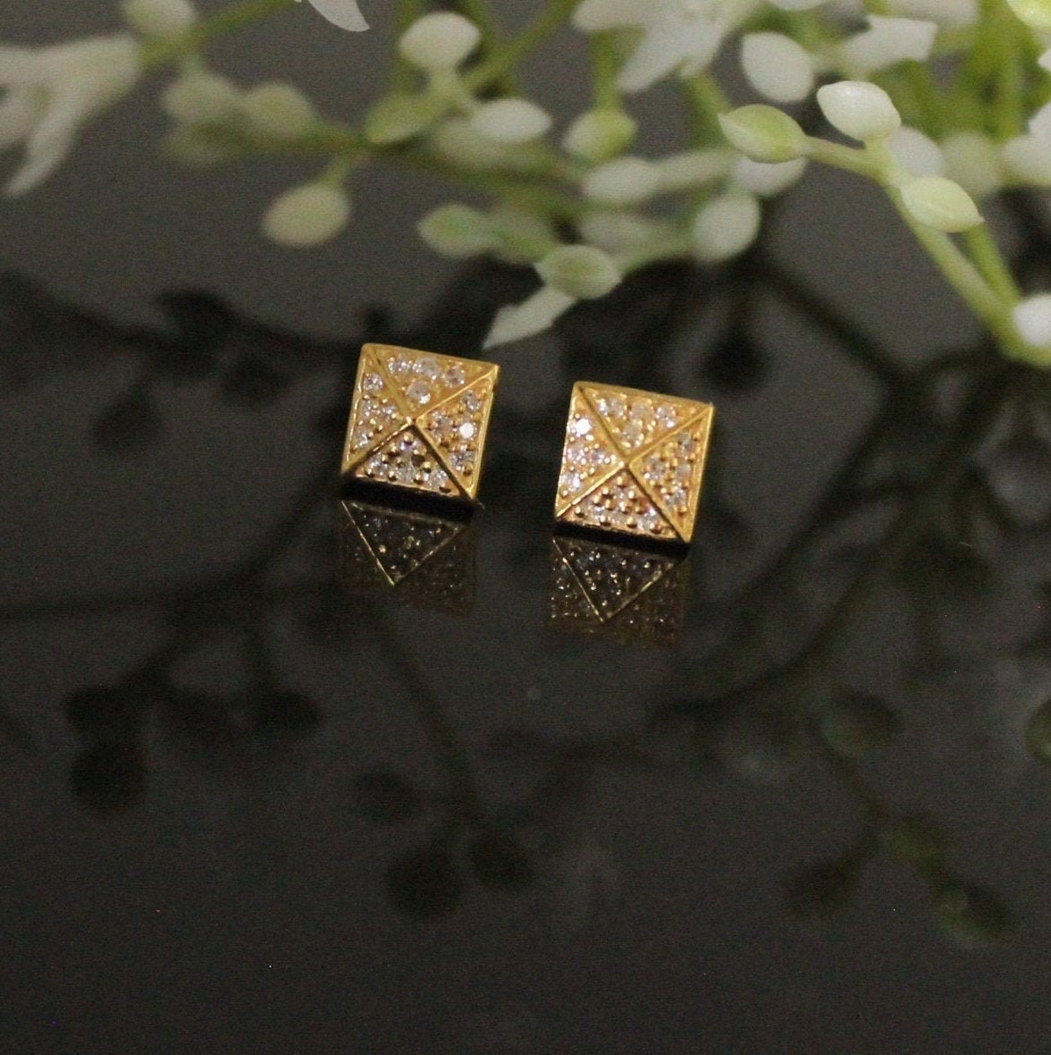 Wonderfully Made - Rhinestone Square Stud Earrings