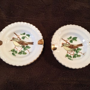 Vintage Japan Bird With Gold Trim Ashtray