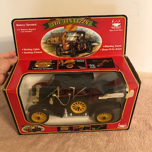 Vintage 1989 New Bright Tin Lizzy #438 Lights & Sounds NIB