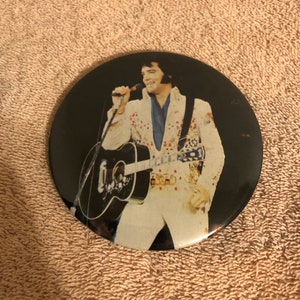 Vintage Elvis Anstecknadel 8,5 cm
