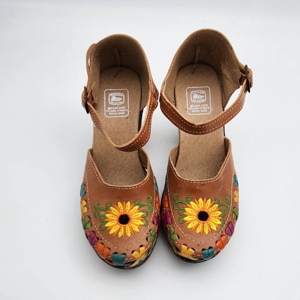Mexican Embroidered Wedges. Mexican Sandals. Mexican Women Sandals. Sunflower.