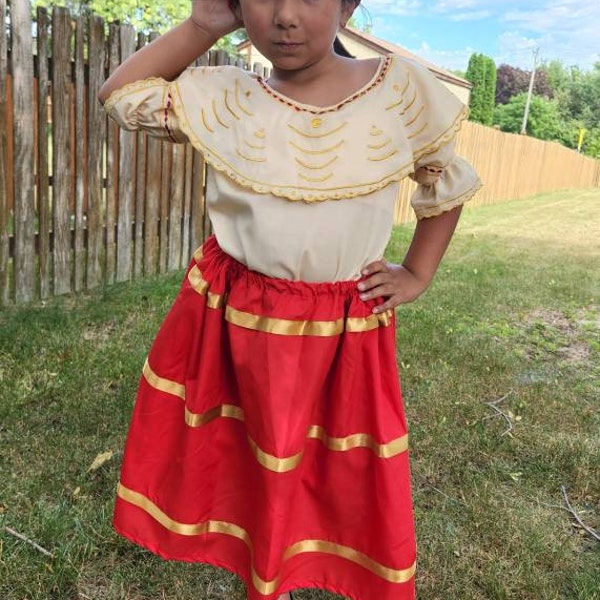 Colombian Girl Outfit.