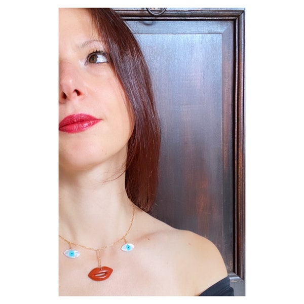 NIKI - Surrealistic face necklace in sterling silver or gold filled , inspired by Niki de Saint Phalle, funny & unique gift for art lovers!