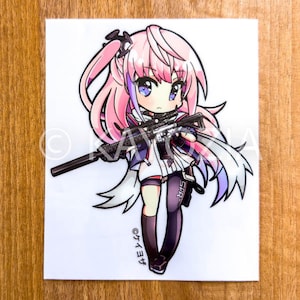 May include: A pink-haired anime character with purple eyes holds a black rifle. The character is wearing a white shirt, a blue jacket, and black shorts. The character has a white and purple scarf and is standing on a white background. The text "©サイモサ" is in the bottom left corner of the image.
