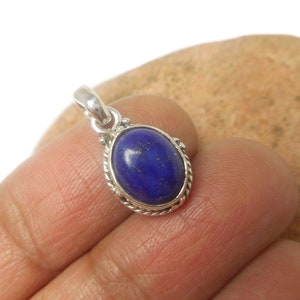 Small Blue Oval Lapis Lazuli Sterling Silver 925 Pendant