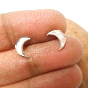Weißer Halbmond Perlmutt Sterling Silber 925 Edelstein-Bolzen-Ohrringe