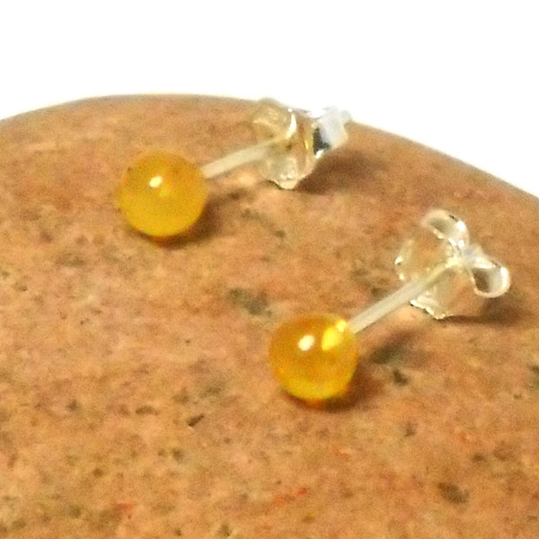 Small Butterscotch AMBER Sterling Silver round Gemstone Yellow Stud Earrings 925 -  5 mm