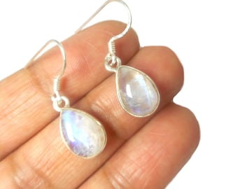 Fiery MOONSTONE Pear Shaped Sterling Silver Gemstone Drop Dhanging Aretes 925