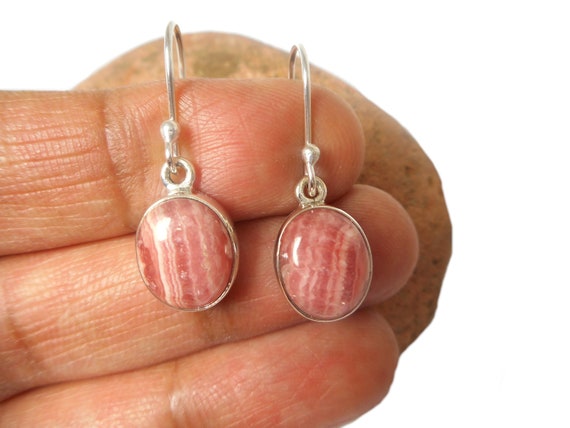 Orecchini con pietre preziose ovali rosa in argento sterling 925 con rodocrosite - Italia