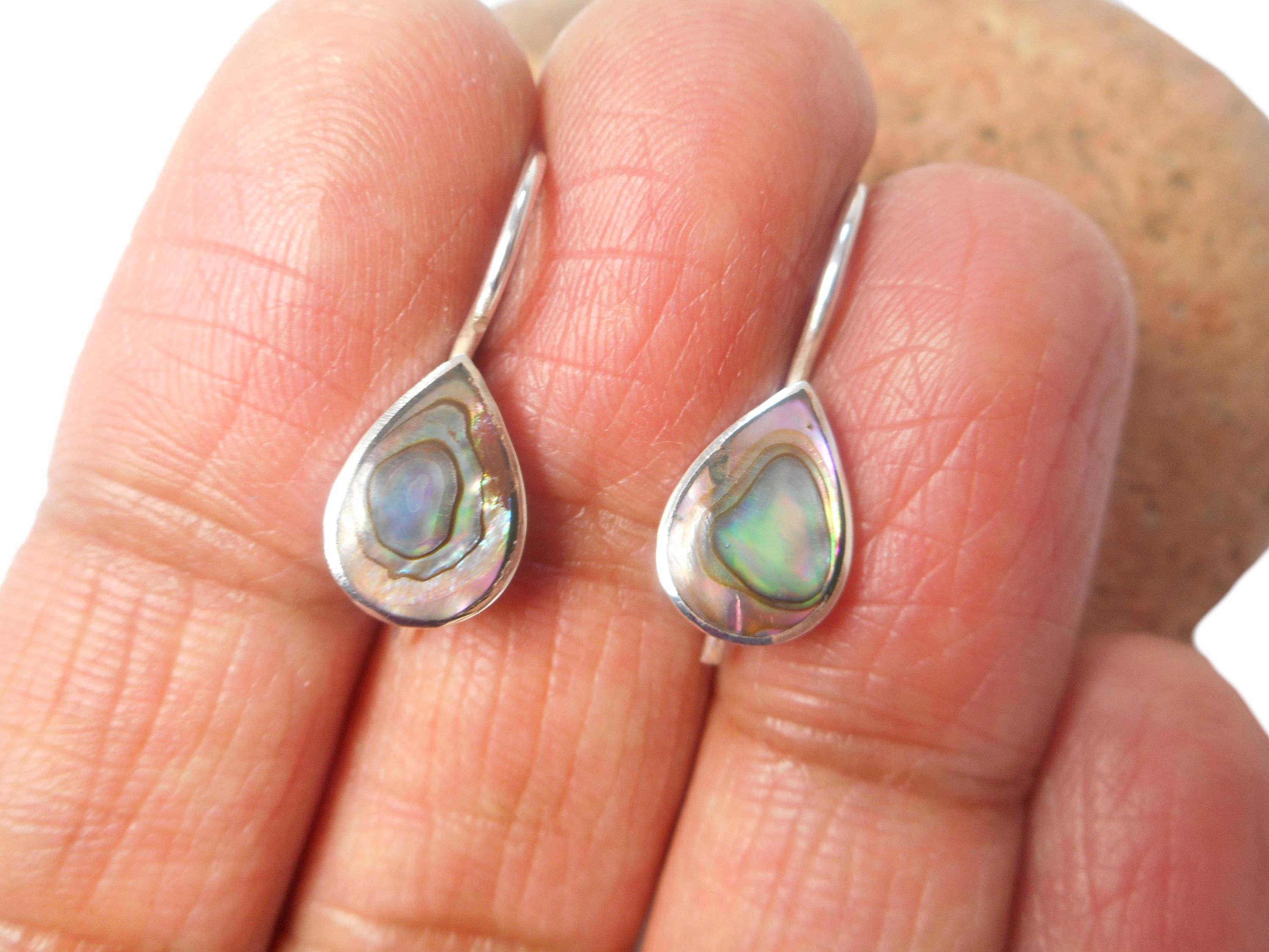 YACQ Women's Abalone Shell Flower Dangle Earrings - 2 Inch Lightweight