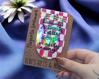 Marcapáginas magnético holográfico "Un libro al día" / Regalo para amantes de los libros / Accesorios para agendas / Clip magnético para páginas / Regalos para lectores / Único / Lector