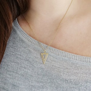 14K 9K driehoeksketting, sierlijke gouden ketting, roségouden ketting, eenvoudige massief gouden ketting, geometrische ketting, gelaagdheid gouden ketting