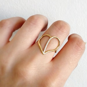 18K 14K 9K Diamond Heart ring, Statement heart ring, Pave diamond heart, Solid gold heart ring, Romantic Anniversary Gift for Her, Wife Gift