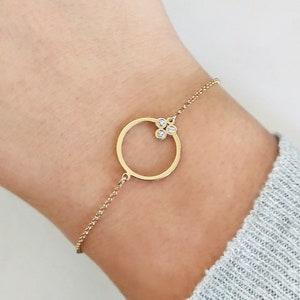 18K 14K 9K Circle Diamond Bracelet, Delicate Minimalist Diamond Bracelet, Geometric solid gold bracelet, Dainty diamond karma bracelet