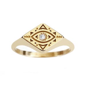 18K 14K 9K Evil Eye Signet Ring, Diamond Evil Eye Signet ring, Evil Eye Protection Jewelry, Engraved Signet ring, Women Signet Pinky ring