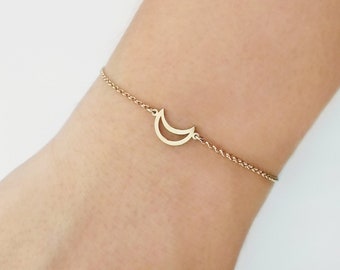 14K 9K Crescent Moon Bracelet, Half moon gold bracelet, Minimalist Dainty gold bracelet, Women Gift, Gift for Daughter,Birthday Gift for her