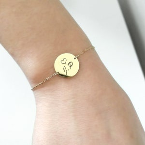 14K 9K Gold Personalized Disc Bracelet, Custom Engraved Bracelet, Circle Charm Bracelet, Dainty Gold Stackable Bracelet, Gift for Her