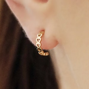 14K Gold Heart Huggie Earrings, 9K Heart Huggies, Small hoop heart earrings, Hearts huggies hoops, Minimalist Tiny Gold Hoops, Gift for her