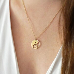 14K 9K Yin Yang necklace, Yin Yang Charm Pendant, Solid Gold Minimalist Necklace, Dainty Layering Necklace, Delicate Coin Disc Necklace image 7