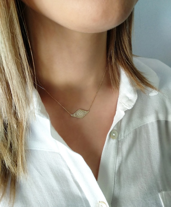 14K 9K Diamond Shape necklace,Unique Engraved necklace,Dainty Solid Gold Necklace,Rhombus Geometric Necklace,Gold Layering Necklace,Gift