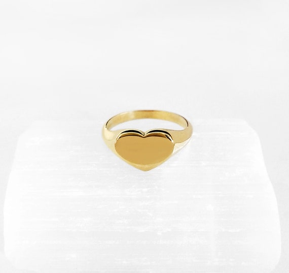 14K Gold Heart Signet Ring 9K 18K Solid Gold Signet Ring - Etsy