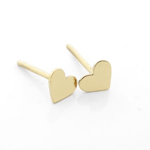 14K 9K Gold Tiny Heart Studs, Small Mini Heart stud earrings, Solid gold stud earrings, Minimalist Dainty gold earrings, Mix and match studs