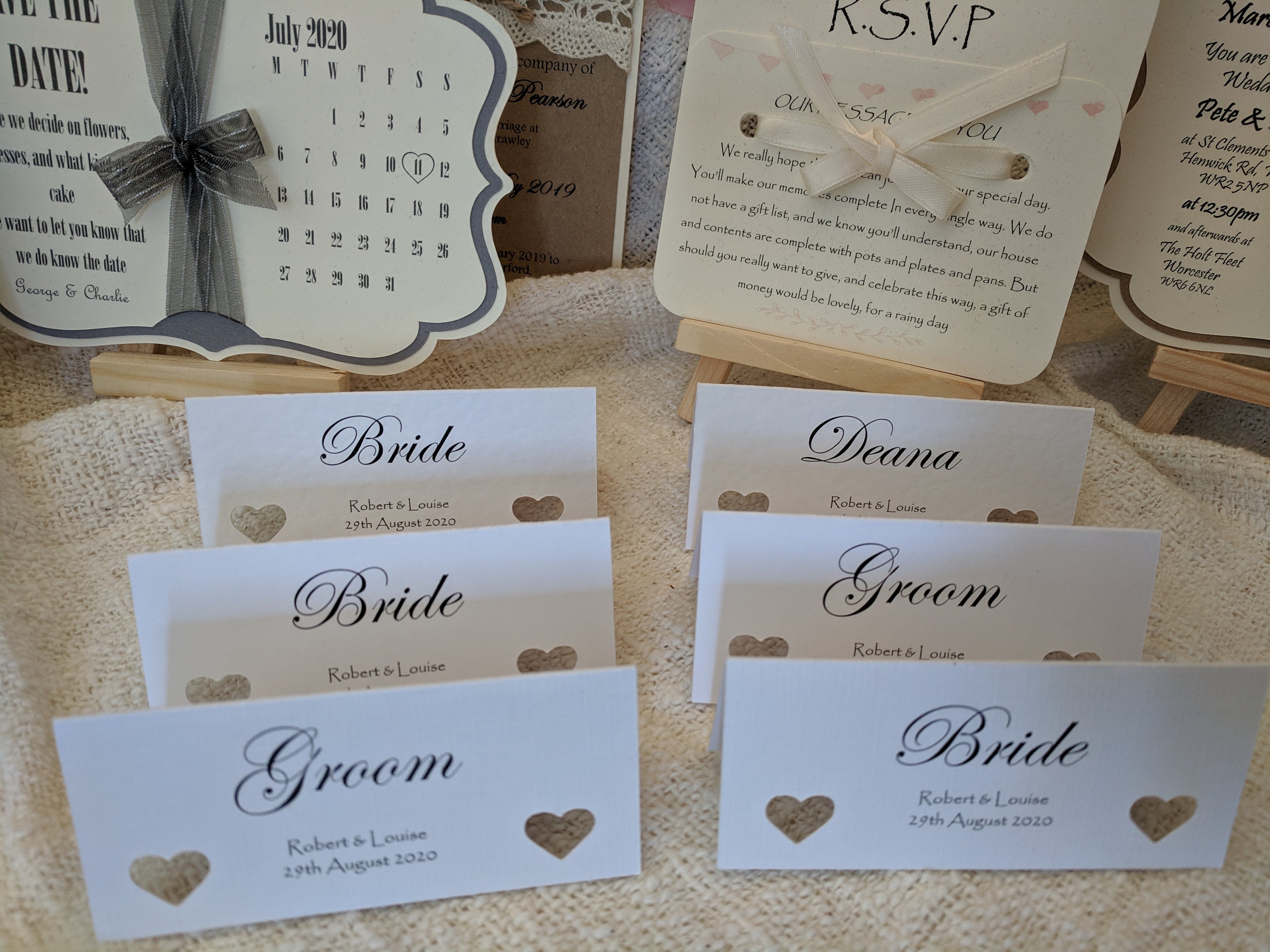 Wedding Table Place Settings - Personalised - Smooth / Linen / Hammer…
