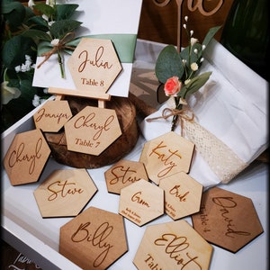 Nakrycia stołu weselnego - brzoza / MDF - 2 rozmiary / 3 style / Personalizowane drewniane nakrycia stołu - opakowania po 5 sztuk