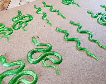 Set of 12 Green Flexible Resin Snake Charms | Journal & Mixed Media Embellishments