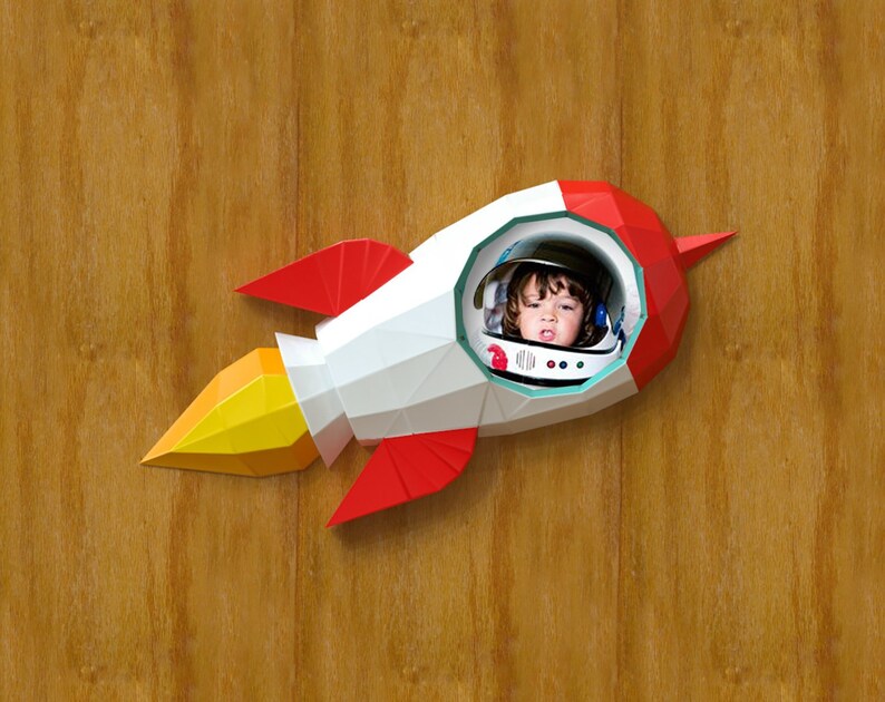 Photo Frame Rocket Papercraft Space Ship Image 0