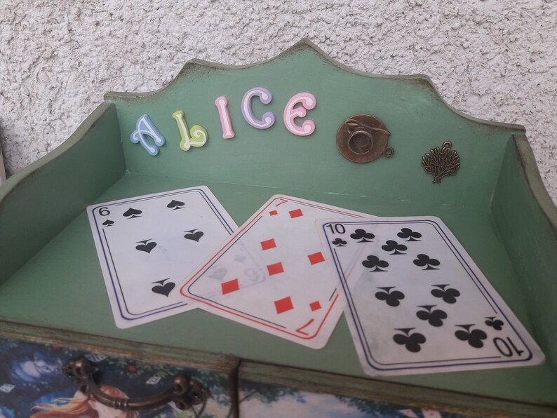Dresser Alice/'s theme Pass a dresser Decoupage box Alice in wonderland Dresser for jewelry Jewelry box Alice in Wonderland