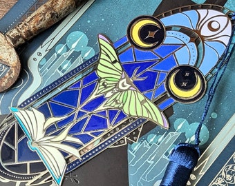 Moonlight luna moth metal bookmark , book lover bookmark with tassel Bibliophile Vol 4