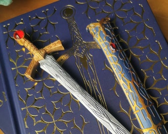 Goldryn- Throne of glass replica miniature, letter opener, display