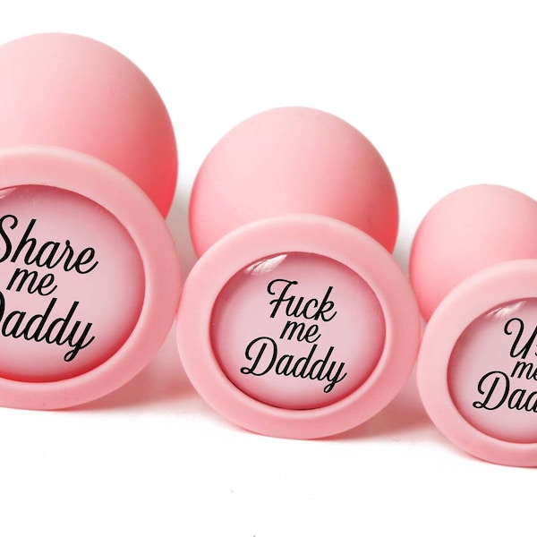 Tapones anales. Tapones anales BDSM personalizados disponibles en una selección de frases, tamaños y colores bdsm/ ddlg Listado para mayores de 18 años