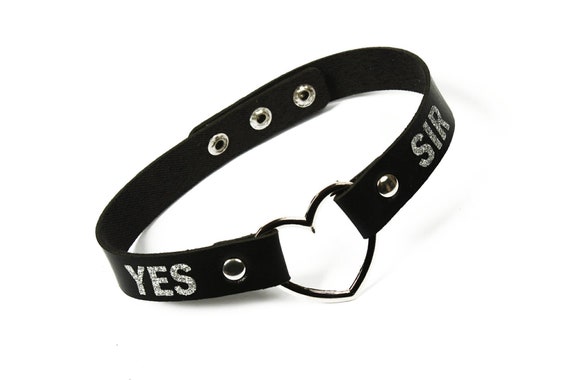 Bdsm collar customised with silver glitter vinyl. Bdsm collars with cute ddlg quotes. Perfect choker for bondage wear, ddlg collars yes sir