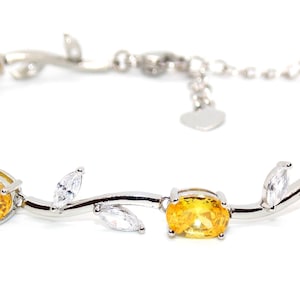Silver Yellow Sapphire And White Topaz 7.74ct Bracelet