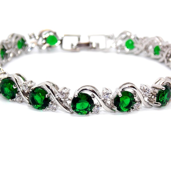 Silver Emerald And White Topaz 16ct Bracelet