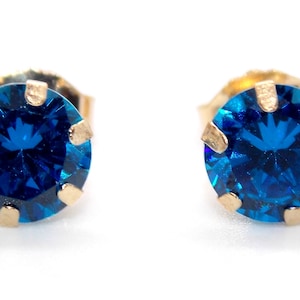 9ct Yellow Gold 1.31ct London Blue Topaz Stud Earrings