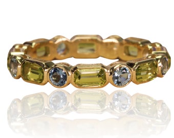 Gemstones Band Green Peridot and Blue Aquamarine Eternity Band/Emerald Cut Channel Setting Thick 14k Gold Band/Stacking Gemstone Ring
