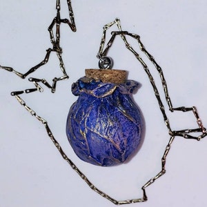 Potion Bottle Necklace - Witch Necklace - Potion Pendant - Witch Charm - Magic Necklace - LARP Necklace - Halloween Necklace - Witch Pendant