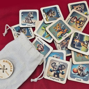 Jeu de mémoire en bois Montessori avec thème des animaux drôles, cartes par paire pour enfants tout-petits, jeu éducatif préscolaire.