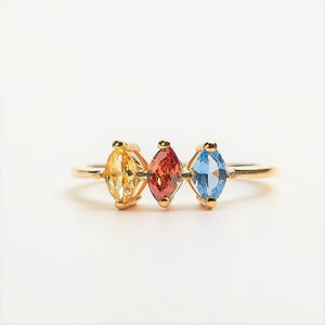 Personalized Sterling Silver Family Birthstone Ring - Custom Mom Jewelry