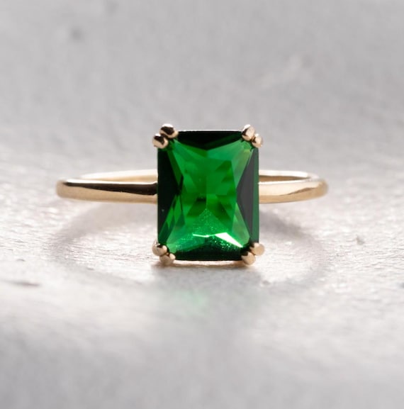 Perfect Emerald Ring, Elegant Emerald Ring, Emerald Statement Ring for women, Gold Emerald Engagement Ring for Her, Stacking Ring EM34K80