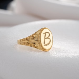 Personalized Sterling Silver Initial Signet Ring - Engraved Monogram
