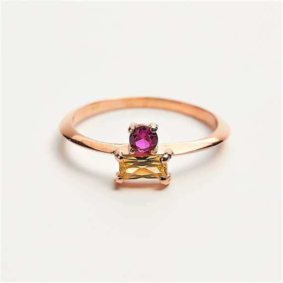 Dual Stone rings for women, Colorful Two-Stone Ring, Two Birthstone Designed Ring, Horizontal Multi Stone Family Birthstone Rings TW80R3